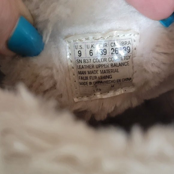 SKETCHERS Furry suede boots fall winter. 9 - Picture 6 of 8